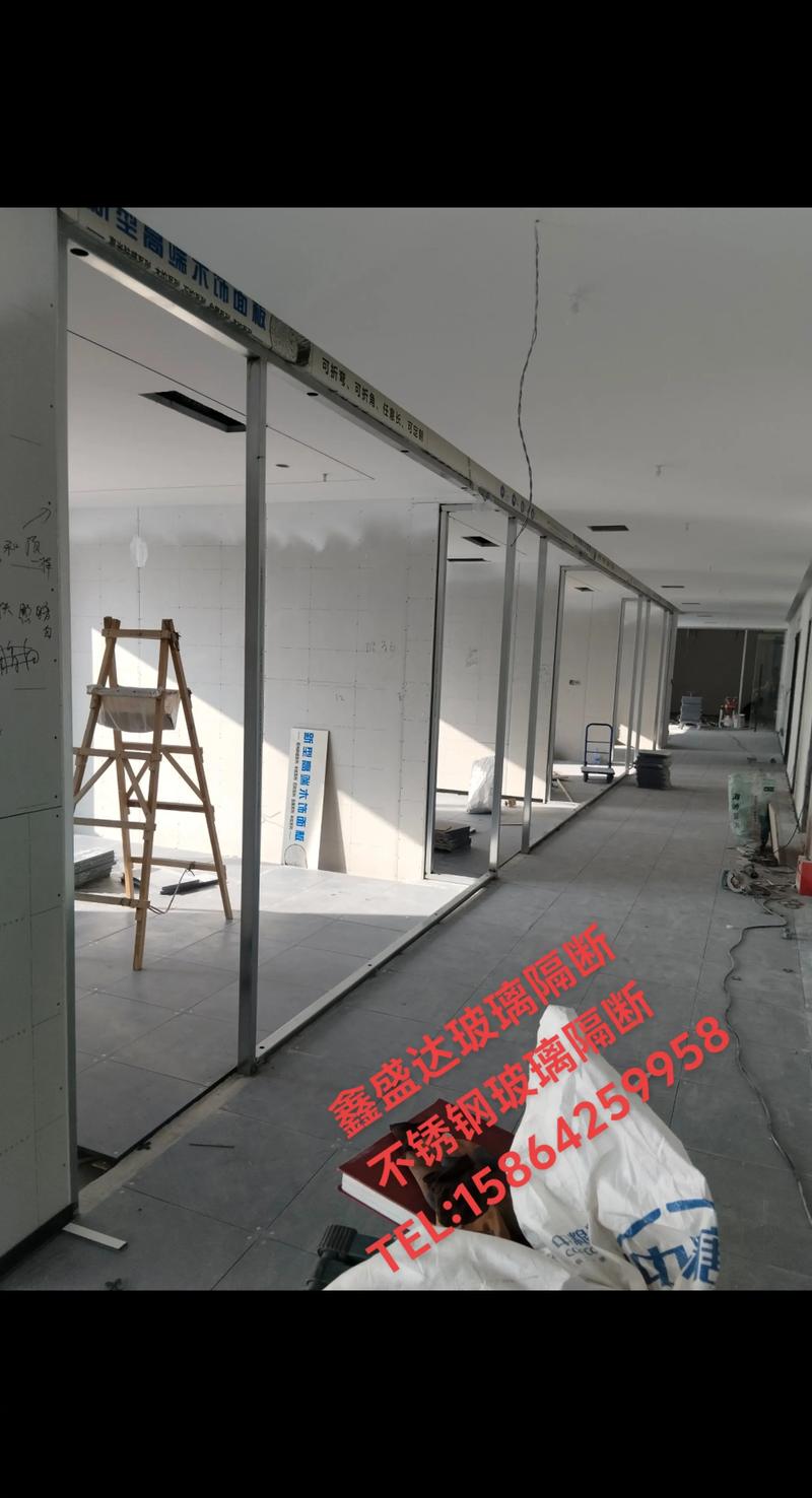 不锈钢玻璃隔断：打破设计误区